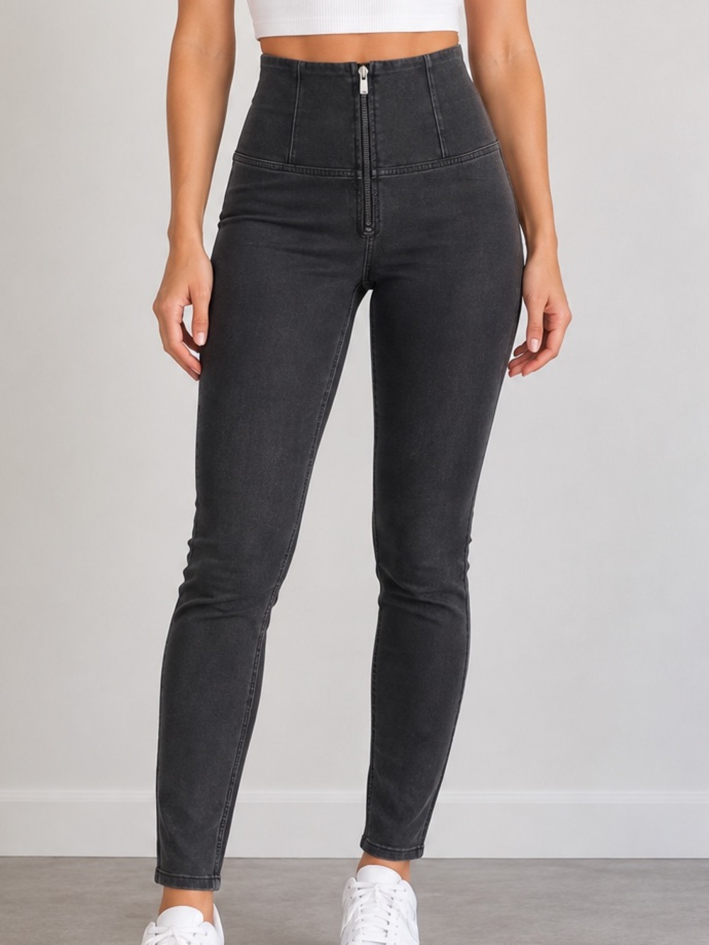 FREDDY High Waisted Skinny Jeans – Size S / US 4 Black